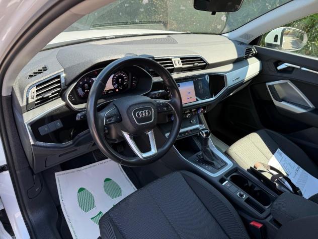 AUDI - Q3 - 35 TDI S tronic Business Advanced - Foto 9
