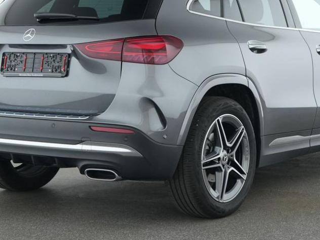 MERCEDES-BENZ GLA 180 Automatic AMG Line Premium rif. 24091549 - Foto 2