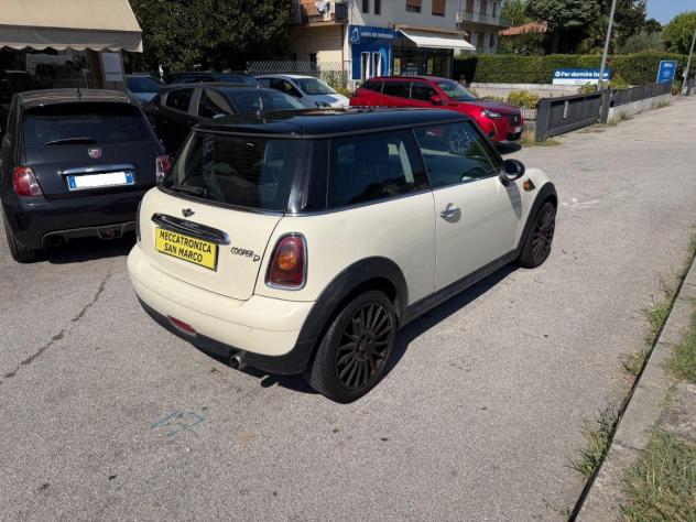 MINI - Mini - 1.6 16V Cooper D - Foto 4