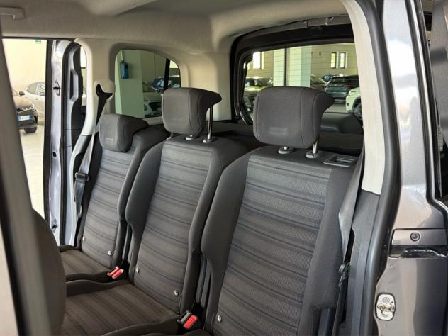 Opel Combo 1.5 Diesel 100cv Innovation L1H1 S&S MT5 - Foto 7