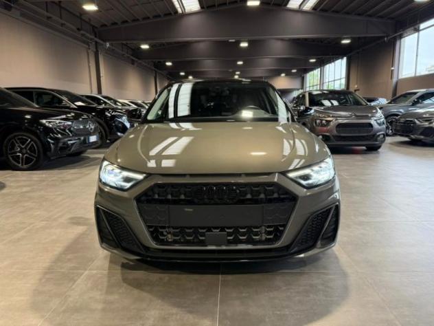 AUDI A1 SPB 30 TFSI 116cv S Line Identity Black - Usato 2 rif. 23039573 - Foto 2