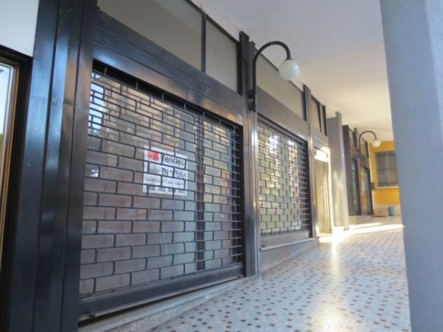 Verbania - ZONA PALLANZA VENDESI APPARTAMENTO