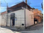 Locale commerciale su due livelli