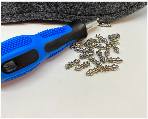 CHIODI STIVALI PESCA CON SUOLE FELTRO, WADING BESTGRIP + CHIAVE MONTAGGIO - Foto 4