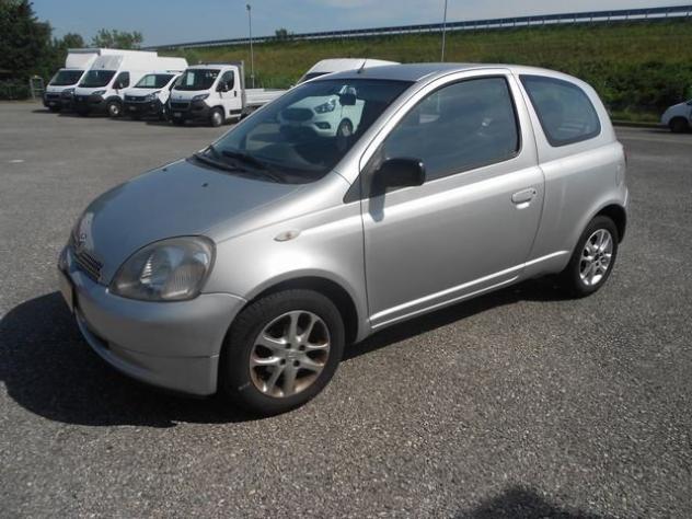 TOYOTA Yaris 3 porte rif. 23820145
