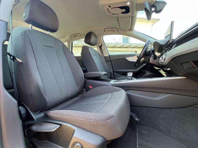 Audi A4 30 2.0 tdi mhev S line Edition 136cv s-tronic - Foto 9