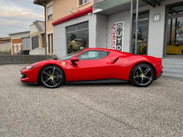 FERRARI 296 GTS rif. 23055653 - Foto 2