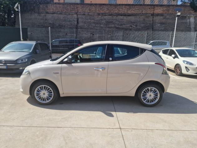 Lancia Ypsilon 5 Porte Ypsilon 1.2 Silver ecochic Gpl 69cv scad.bombola 2036 - Foto 8