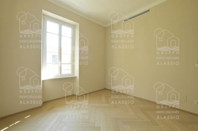 Alassio – Borgo Coscia, esclusivo appartamento di 162 mq a soli 20 metri dal mare - Foto 13