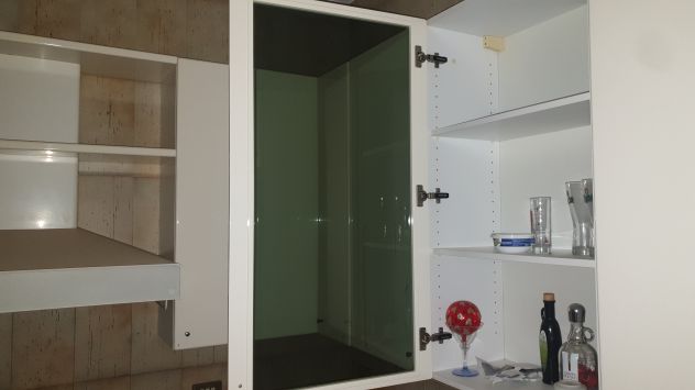 cucina completa di forno frigorifero tavolo sedie - Foto 4