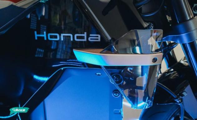 HONDA WN7 KM 0 rif. 23868151 - Foto 9