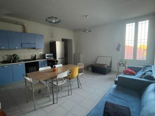 Posto in doppia per ragazze 275€