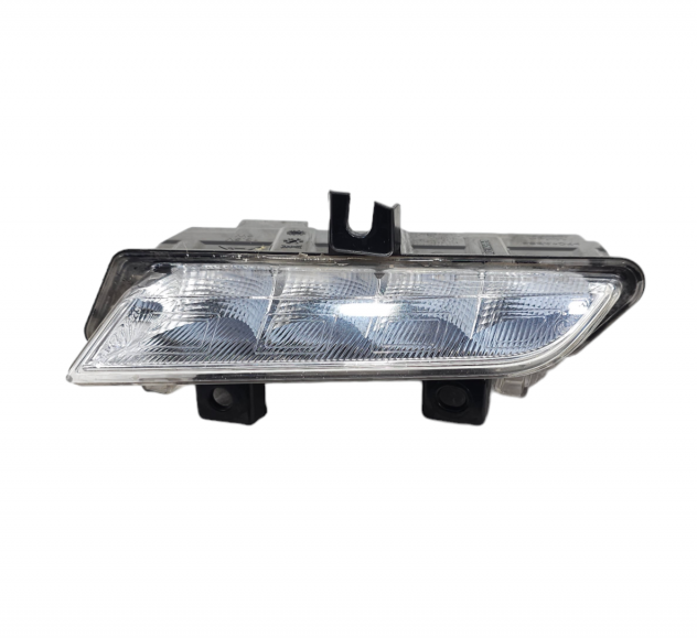 FANALINO PARAURTI ANT DX RENAULT Captur Serie 266059367R (1319)