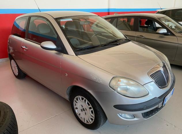 Lancia Ypsilon 1.3 Multijet 16V Platino - Foto 2