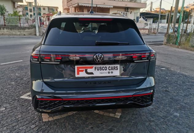 Volkswagen Tiguan 2.0 TDI 150 CV DSG R-Line Plus - Foto 8