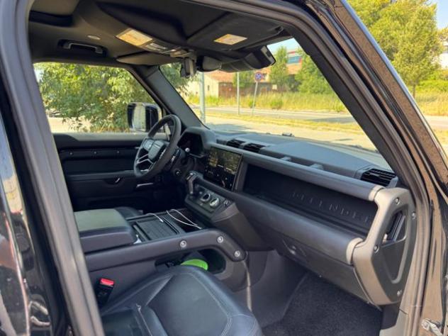 LAND ROVER Defender 110 5.0 V8 525 CV AWD Auto IVA ESPOSTA FATTURABILE rif. 22507480 - Foto 8