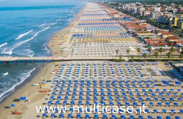 APPARTAMENTO CON AFFACCIO DIRETTO SUL MARE – LIDO DI CAMAIORE (LU) - Foto 18