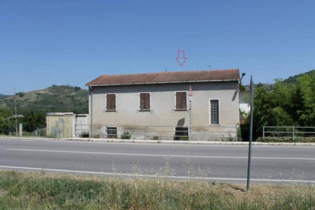 Immobile in asta di 162 m² con più di 5 locali in vendita a Montorio al Vomano - Foto 2
