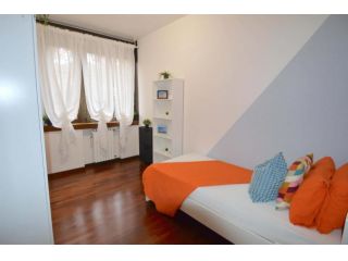 Via Giardini 111 - Stanza 138
