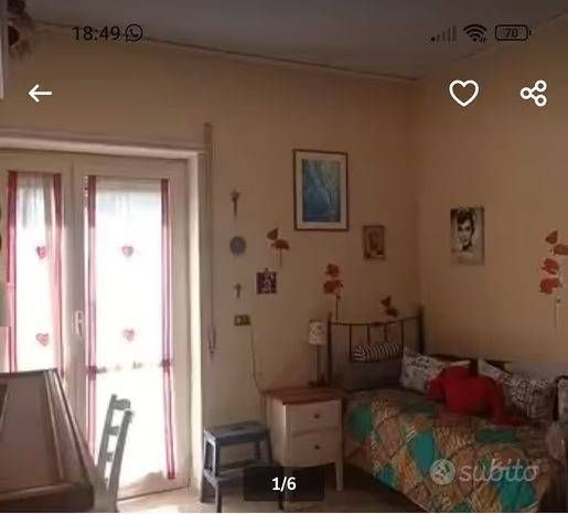 Portici, stanza singola per donne