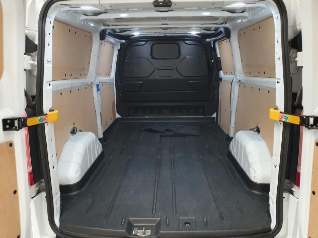 Ford Transit Custom T. Custom MCA Van Trd 130cv MHEV 300 L2 - Foto 9