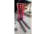 Carrello elevatore manuale – 1000 kg a 2500 mm