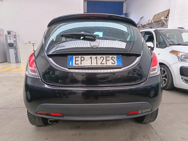 Lancia Ypsilon 1.3 MJT 16V 95 CV 5 porte S&S Silver - Foto 6