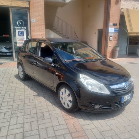 111.978KM CORSA 1.2 NEOPATENTATI BUONO STATO - Foto 10