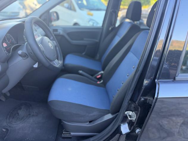 Fiat Panda 1.2 Emotion - Foto 9