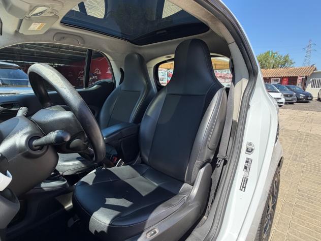 Smart ForTwo 70 1.0 auto PELLE/TETTO/SCHERMO/LED - Foto 9