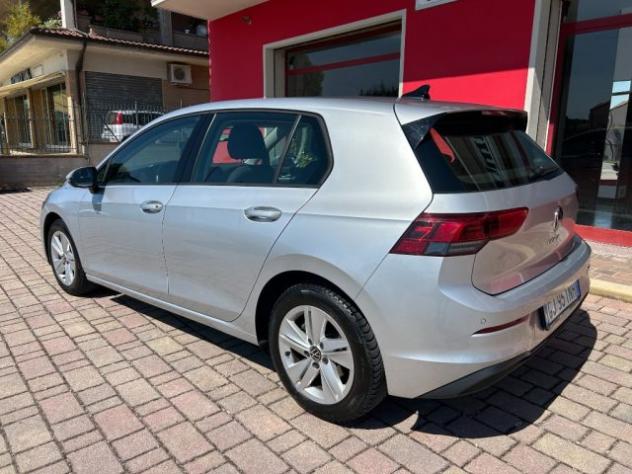 VOLKSWAGEN Golf 1.5 TGI DSG Life rif. 23910090 - Foto 4