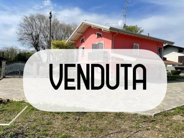 nuova mai abitata: villa singola bifamigliare + giardino mq 1000 + doppio box