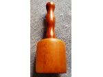 apri bottiglie in legno per tappi a corona