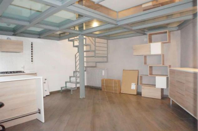 Appartamento di 60 m² con 3 locali in affitto a Milano - Foto 2