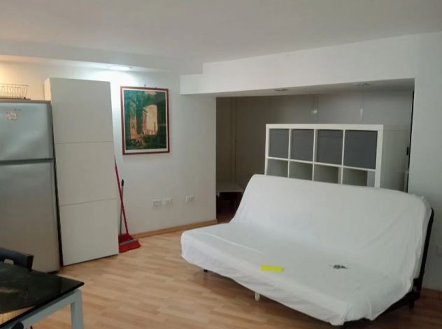 CASAL PALOCCO MONOLOCALE CON UTENZE INCLUSE