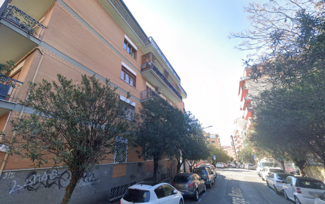 LIBIA GRAZIOSO MONOLOCALE CON SPAZIO ESTERNO