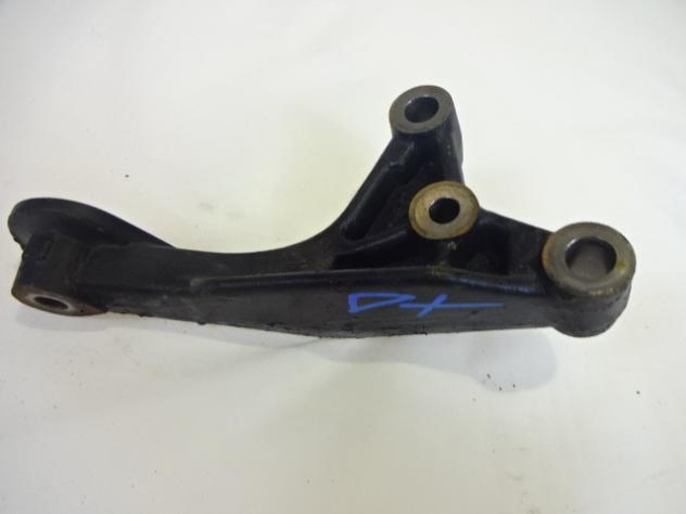 51708281 STAFFA SUPPORTO MOTORE ALFA ROMEO GT 1.9 D 110KW 6M 3P (2005) RICAMBIO USATO