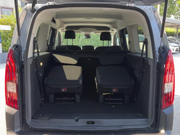 Peugeot Rifter 1.5 BlueHDi 130cv S&S Allure EAT8 Long - Foto 10