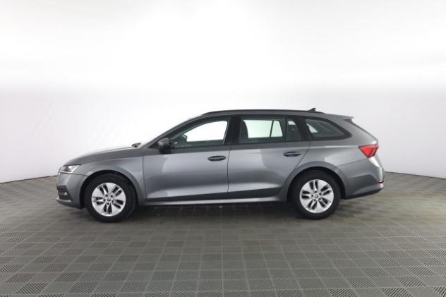 SKODA Octavia Octavia 2.0 TDI EVO SCR DSG Wagon Executive rif. 23697891 - Foto 7