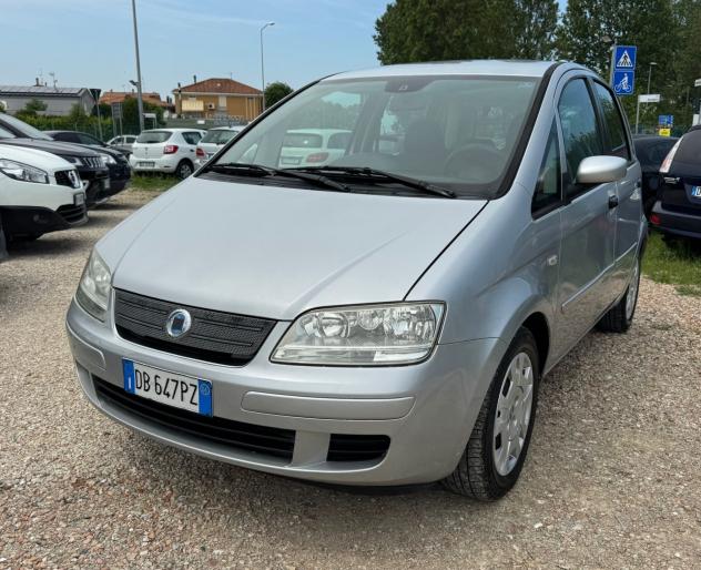 Fiat Idea 1.2 16V BlackLabel Neopatentati - Foto 8
