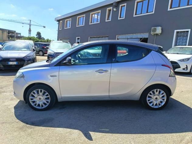 LANCIA Ypsilon 1.2 69 CV 5 porte Platinum rif. 24088575 - Foto 4