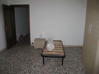 Offro Camera in Affitto a studentesse