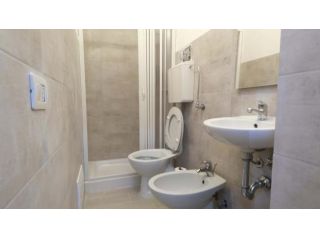Via Michele Coppino SNC - interno piazza 26 - Stanza 52