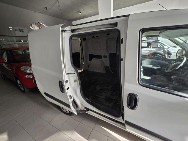 Fiat Dobl1.4 benzina/glp 95 cv autocarro - Foto 5
