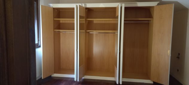 Elegante Armadio Classico 6 Ante – Laccato Avorio/Decapè – Ampia Capienza - Foto 3