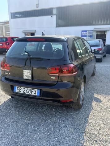 Volkswagen Golf 1.6 TDI DPF 5p. Highline - Foto 5