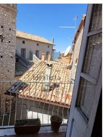 Casa 100 MT 2 nel centro del paese - Foto 3