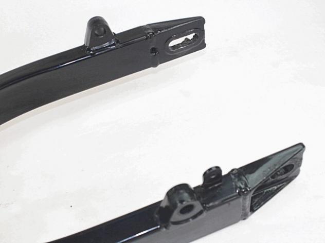 FORCELLONE POSTERIORE SUZUKI MARAUDER 800 1997 - 2004 6110048E02019 SWINGARM LEGGERMENTE USURATO DAL TEMPO - Foto 3