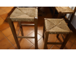 SEDI E SGABELLI IN LEGNO MASSELLO