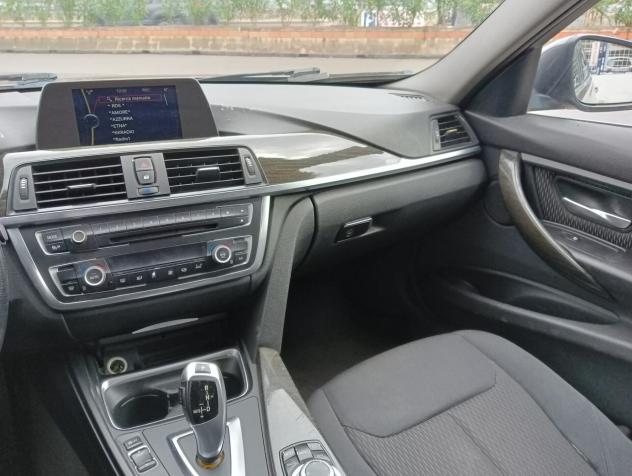 Bmw318d 143Cv Touring Luxury Automatica - Foto 9